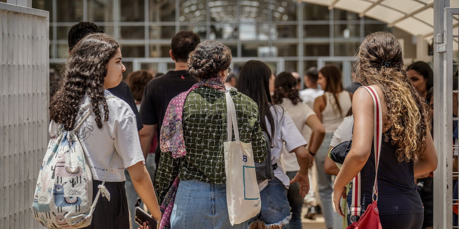 Portaria autoriza nomeação de 172 aprovados para cargos do CNU 2025