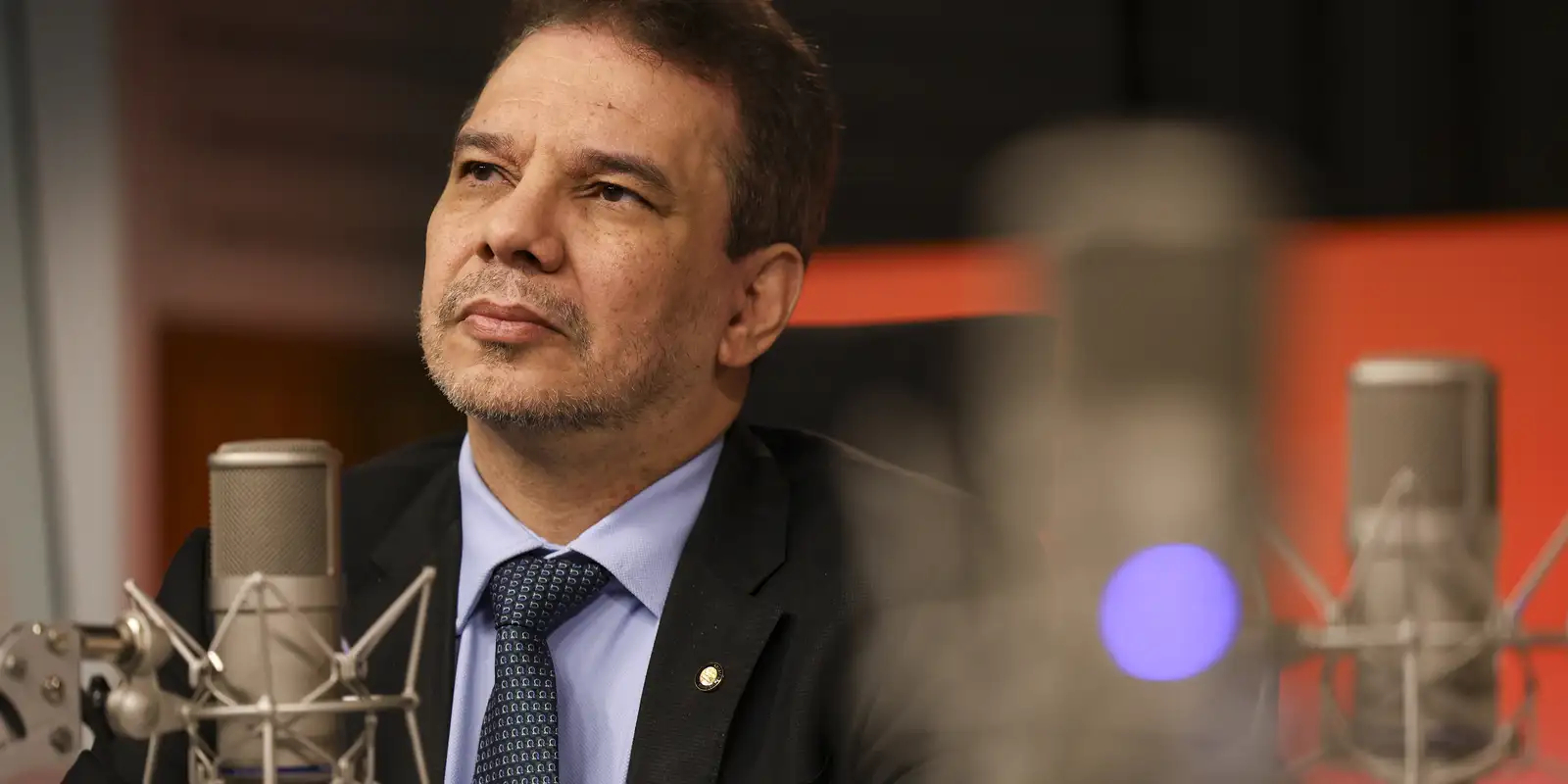 Ministro da Justiça anuncia programa Brasil Contra o Crime Organizado para transformar presídios em unidades de segurança máxima