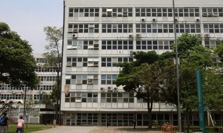 Servidores da USP encerram greve após acordo com reitoria sobre gratificações